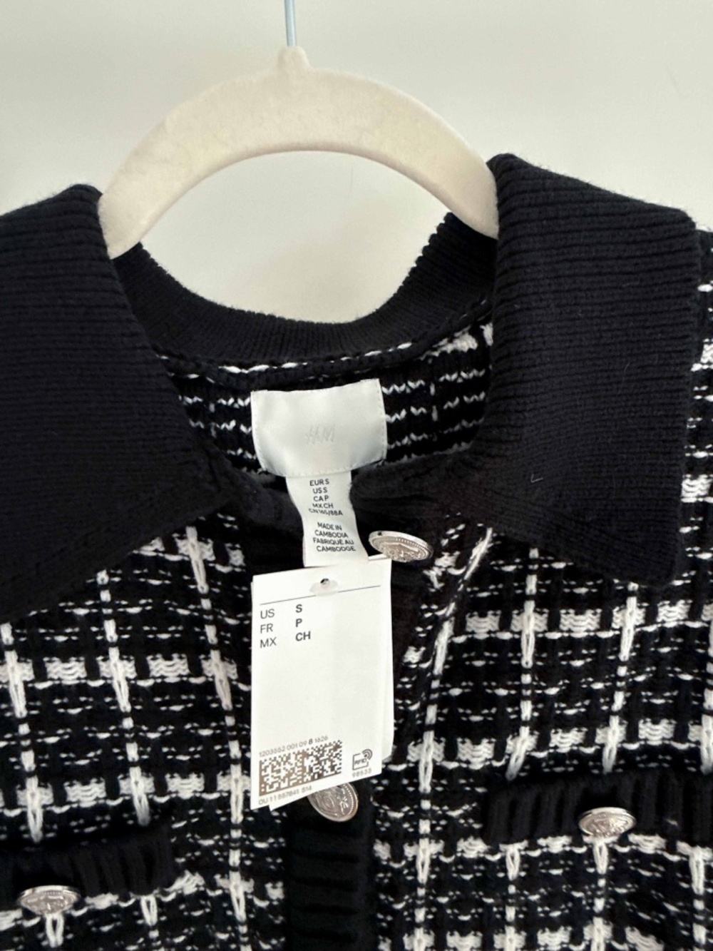 H&M Black + White Knit Cardigan with Collar | Size Small | New With Tags - Picture 3 of 4